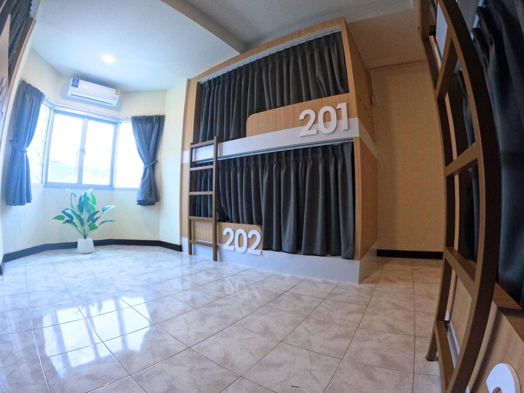 Kpop Hostel Karon 外观 照片