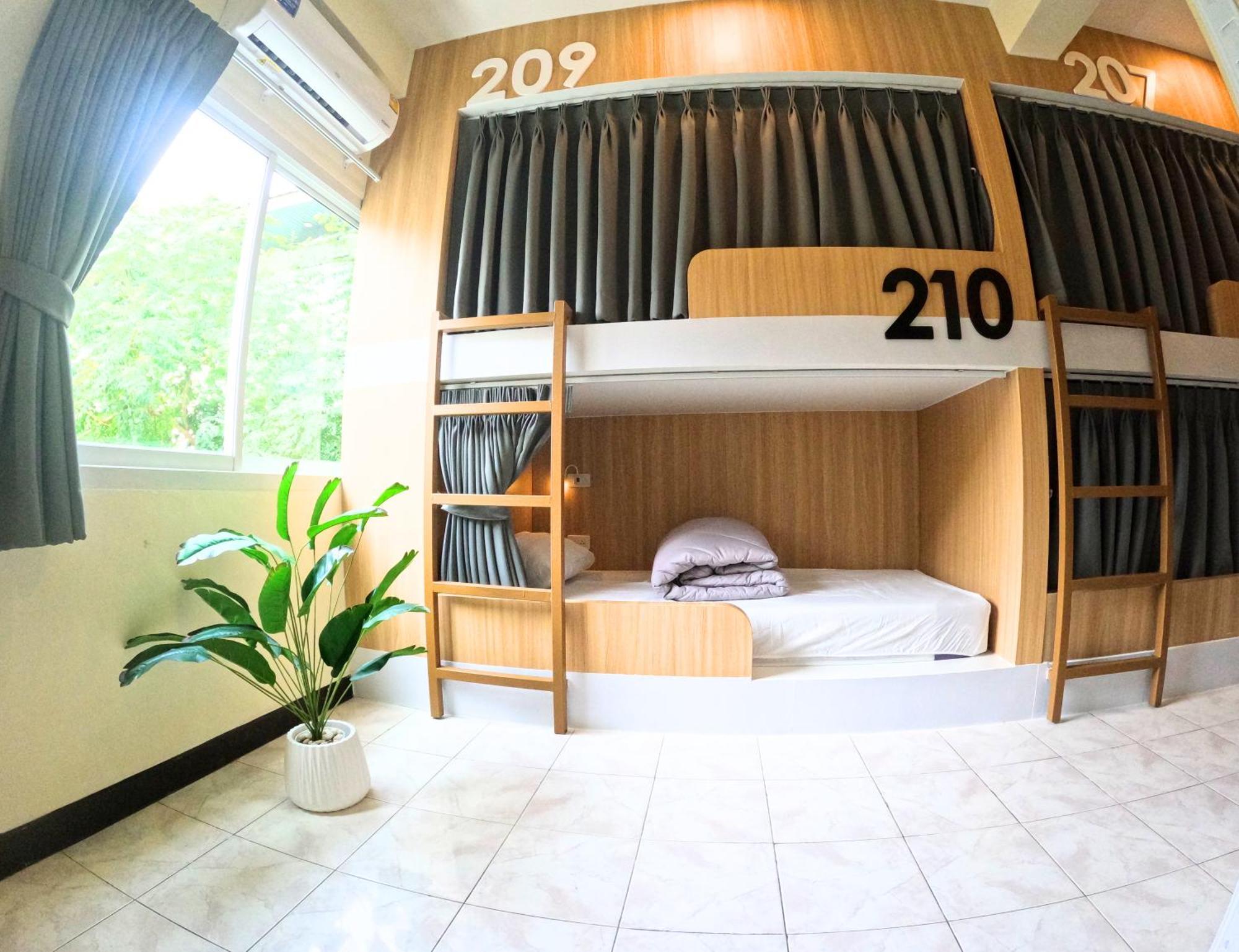 Kpop Hostel Karon 外观 照片