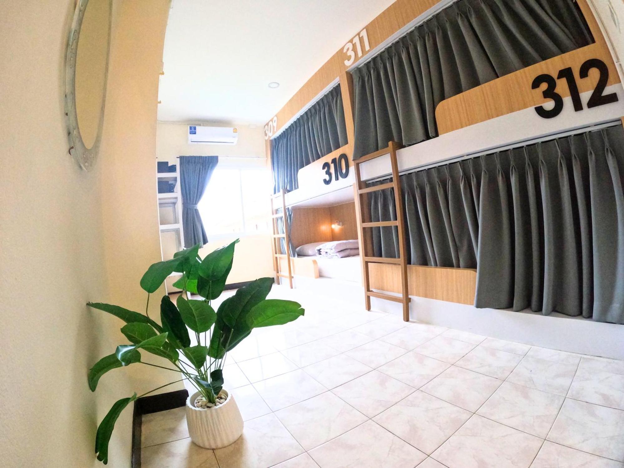 Kpop Hostel Karon 外观 照片